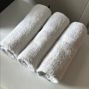 3 White Bath Towels size 40”x20”